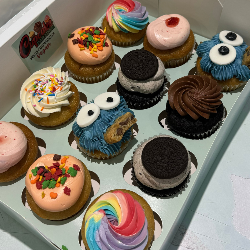 12 Pack /50/100 Vegan Cupcakes