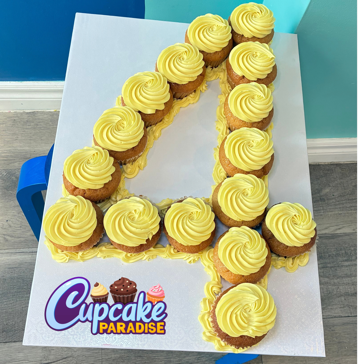 Number Regular-Sized Cupcakes – Choose Your Colors